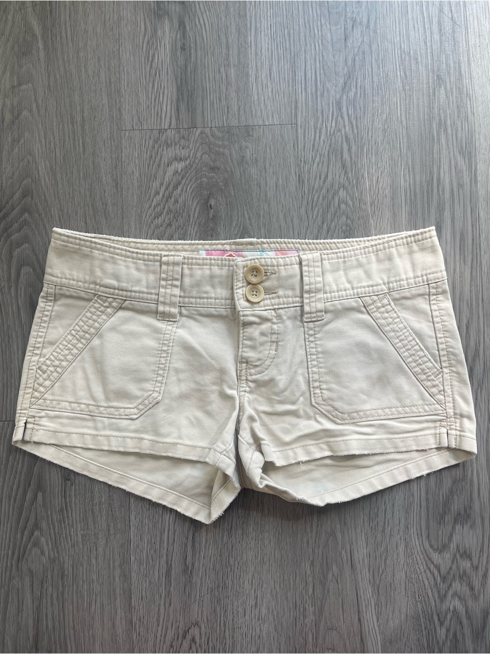 Vtg Y2K Abercrombie and fitch khaki mini shorts size 0
